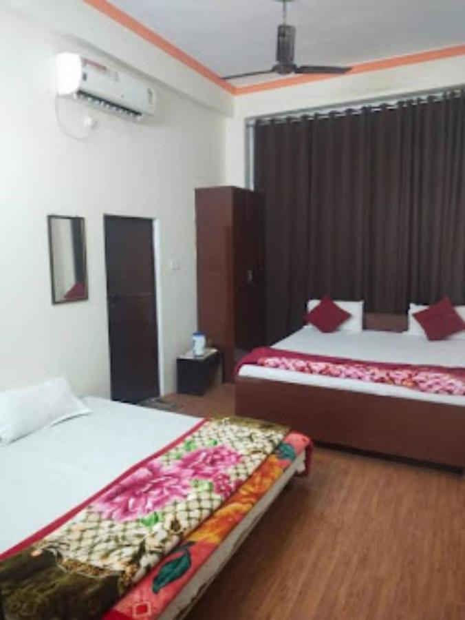 Goroomgo Varanasi Paradise Varanasi Exterior foto